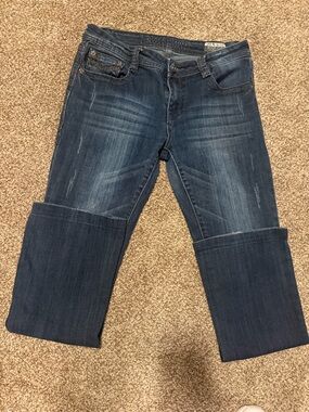 Women’s Boot Cut Jeans in Dark Blue Wash